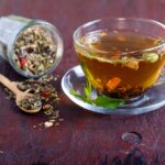 خواص درمانی عرقیات، دمنوش‌ها و آب میوه‌ها