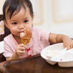 توصیه‌های کاربردی در رابطه با عادات غذا خوردن کودکان