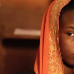 نقدها و نمرات فیلم لینگویی؛ داستانی زنانه از قلب آفریقا (جشنواره کن ۲۰۲۱)
